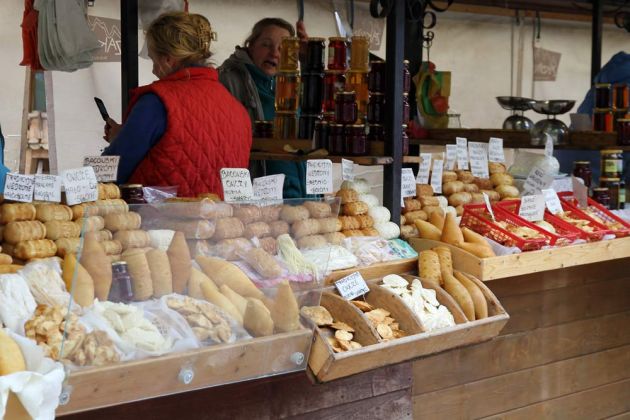 Zakopane im Nationalpark Hohe Tatra - auf dem Marktplatz von Gubałówka Zakopane im Nationalpark Hohe Tatra - auf dem Marktplatz von Gubałówka