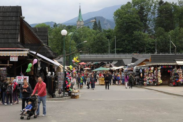 Zakopane im Nationalpark Hohe Tatra - auf dem Marktplatz von Gubałówka Zakopane im Nationalpark Hohe Tatra - auf dem Marktplatz von Gubałówka