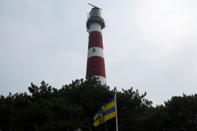 Vuurtoren Bornrif - der 55 Meter hohe Leuchtturm der westfriesischen Nordseeinsel Ameland der Bauzeit 1880 bis 1881- Foto: Birthe Möller Vuurtoren Bornrif - der 55 Meter hohe Leuchtturm der westfriesischen Nordseeinsel Ameland der Bauzeit 1880 bis 1881- Foto: Birthe Möller