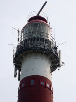 Vuurtoren Bornrif - der 55 Meter hohe Leuchtturm der westfriesischen Nordseeinsel Ameland der Bauzeit 1880 bis 1881- Foto: Birthe Möller Vuurtoren Bornrif - der 55 Meter hohe Leuchtturm der westfriesischen Nordseeinsel Ameland der Bauzeit 1880 bis 1881- Foto: Birthe Möller