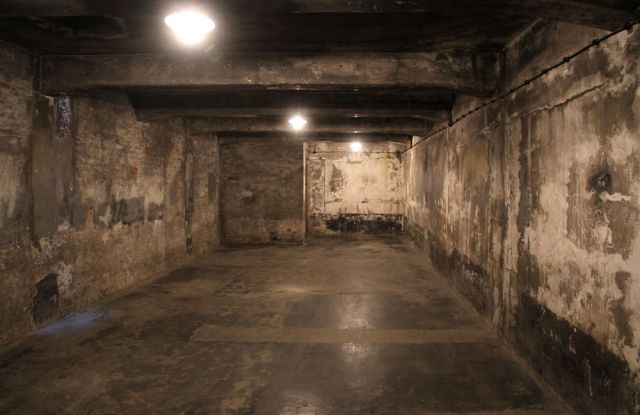 Die Gaskammer von innen - Welterbe-Gedenkstätte des Holocaust in Ausschwitz