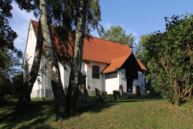 Die Inselkirche in Kloster, Insel Hiddensee Die Inselkirche in Kloster, Insel Hiddensee