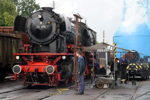 Dampflok Baureihe 23 - Die Dampflokomotive 23 076 in Beekbergen bei Apeldoorn in den Niederlanden Dampflok Baureihe 23 - Die Dampflokomotive 23 076 in Beekbergen bei Apeldoorn in den Niederlanden