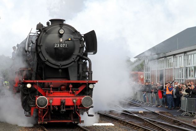 Dampflok Baureihe 23 - Die Dampflokomotive 23 071 in Beekbergen bei Apeldoorn in den Niederlanden Dampflok Baureihe 23 - Die Dampflokomotive 23 071 in Beekbergen bei Apeldoorn in den Niederlanden