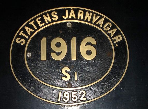 Die Angelner Dampfeisenbahn - das Lokschild der Dampflok S 1916 'die schöne Schwedin' 