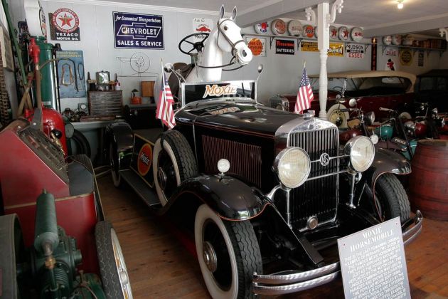 lark's Trading Post - Lincoln, New Hampshire lark's Trading Post - Lincoln, New Hampshire