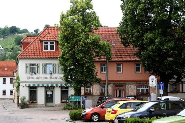 Freyburg an der Unstrut - Altdeutsche Weinstuben zum Künstlerkeller Freyburg an der Unstrut - Altdeutsche Weinstuben zum Künstlerkeller