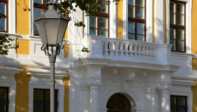 Magdeburg - Landtag von Sachsen-Anhalt, das Landtags-Gebäude am Domplatz Magdeburg - Landtag von Sachsen-Anhalt, das Landtags-Gebäude am Domplatz