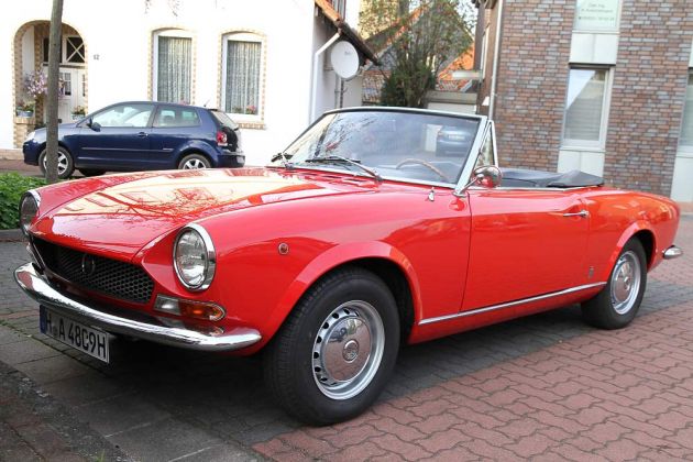 Fiat Oldtimer - Fiat 124 Sport Spider Fiat Oldtimer - Fiat 124 Sport Spider