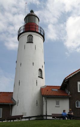 Vuurtoren van Urk - der 18,5 Meter hohe Leuchtturm in Urk der Bauzeit 1844 bis 1845 Vuurtoren van Urk - der 18,5 Meter hohe Leuchtturm in Urk der Bauzeit 1844 bis 1845