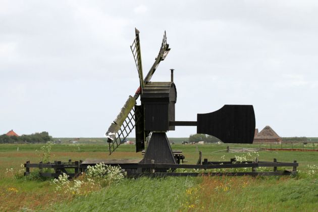Die holländische Nordseeinsel Texel - Windmühle zur Entwässerung Die holländische Nordseeinsel Texel - Windmühle zur Entwässerung