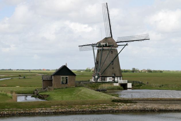 Die holländische Nordseeinsel Texel - Windmühle zur Entwässerung Die holländische Nordseeinsel Texel - Windmühle zur Entwässerung