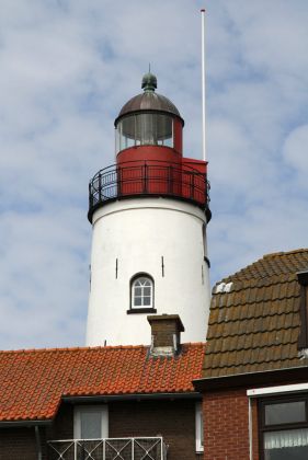 Urk am Ijsselmeer - Vuurtoren van Urk, der 18,5 Meter hohe Leuchtturm in Urk des Baujahres 1844 bis 1845 Urk am Ijsselmeer - Vuurtoren van Urk, der 18,5 Meter hohe Leuchtturm in Urk des Baujahres 1844 bis 1845
