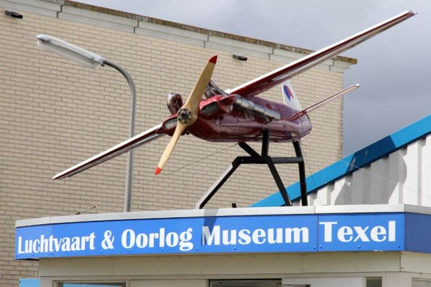 Flugplatz Texel - Flugzeug- und  Kriegs-Museum