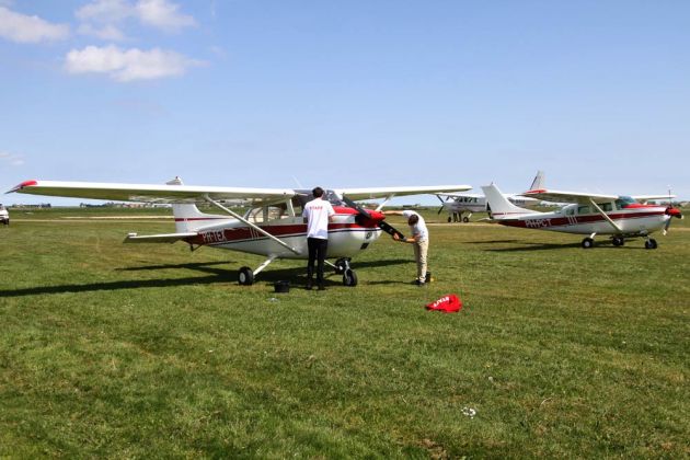 Flugplatz Texel - Reims-Cessna F172M Skyhawk Flugplatz Texel - Reims-Cessna F172M Skyhawk