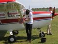 Flugplatz Texel - Reinigung der Cessnas