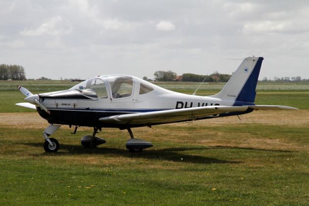 Flugplatz Texel - Tecnam P2002 Sierra Flugplatz Texel - Tecnam P2002 Sierra