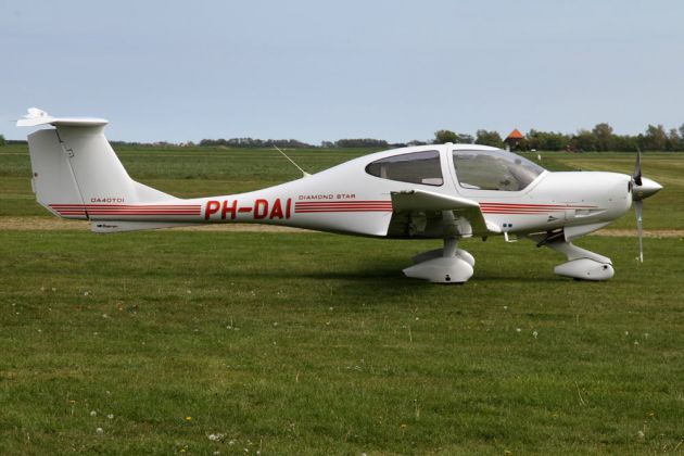 Flugplatz Texel - Diamond DA 40 Diamond Star Flugplatz Texel - Diamond DA 40 Diamond Star