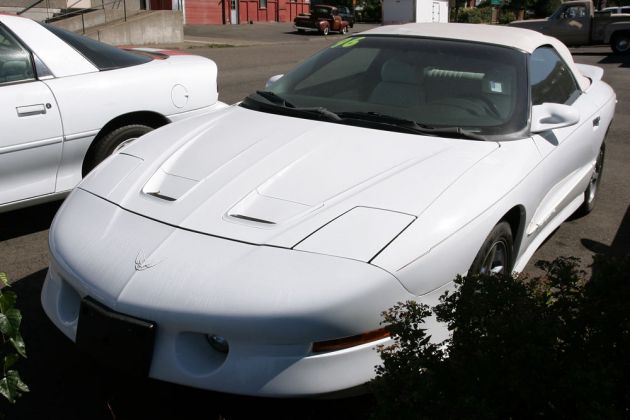 Pontiac Oldtimer - Pontiac Firebird - 4. Generation, Baujahre 1993-1998 Pontiac Oldtimer - Pontiac Firebird - 4. Generation, Baujahre 1993-1998