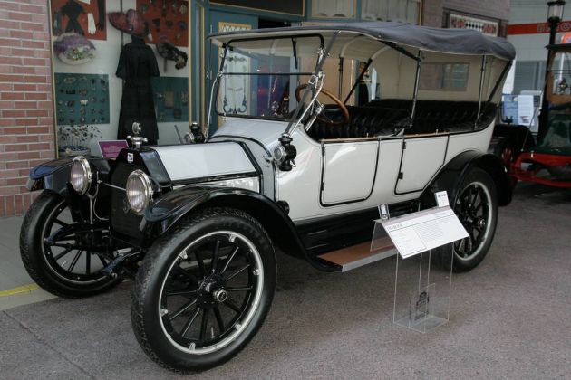 Buick 25 Five Passenger Touring - Baujahr 1914