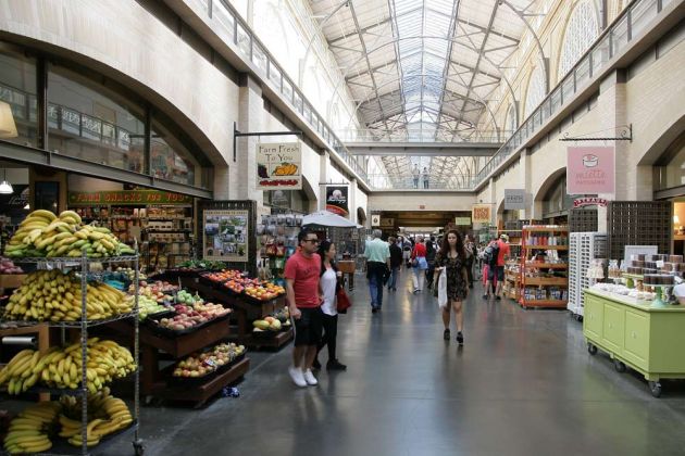 Ferry Building Market Place inside, Fisherman's Wharf - San Francisco Ferry Building Market Place inside, Fisherman's Wharf - San Francisco