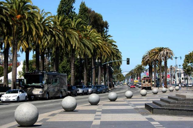 The Embarcadero and San Francisco Bay Trail - Fisherman's Wharf, San Francisco The Embarcadero and San Francisco Bay Trail - Fisherman's Wharf, San Francisco