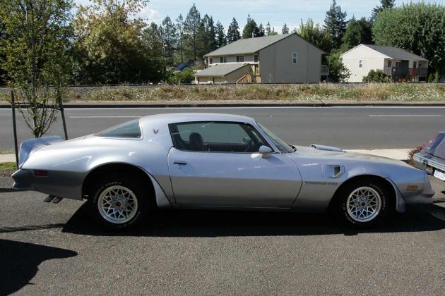 Pontiac Firebird Trans Am - 2. Generation - Baujahre 1977-1979 Pontiac Firebird Trans Am - 2. Generation - Baujahre 1977-1979