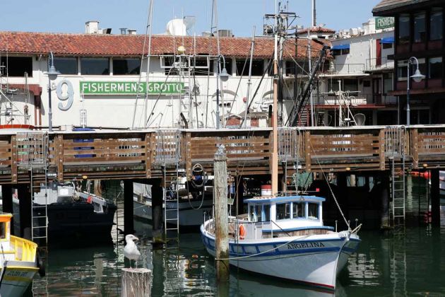 Fishermans Grotto - Fishermans Wharf, San Francisco Fishermans Grotto - Fishermans Wharf, San Francisco