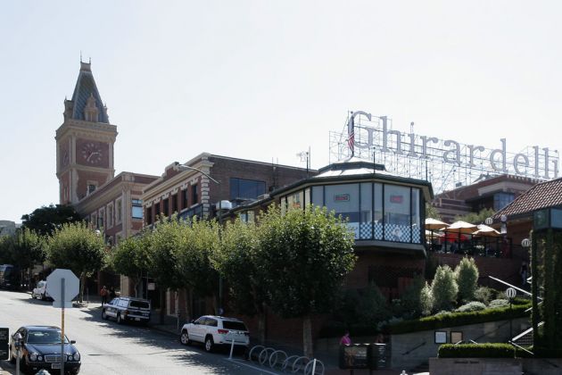 Ghiradelli Chocolate Factory - Ghiradelli Square am Aquatic Park, San Francisco Ghiradelli Chocolate Factory - Ghiradelli Square am Aquatic Park, San Francisco