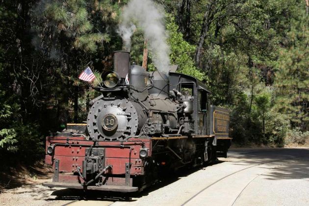 Shay Schmalspur-Dampflok No. 10 - Yosemite Mountain Sugar Pine Railroad Shay Schmalspur-Dampflok No. 10 - Yosemite Mountain Sugar Pine Railroad