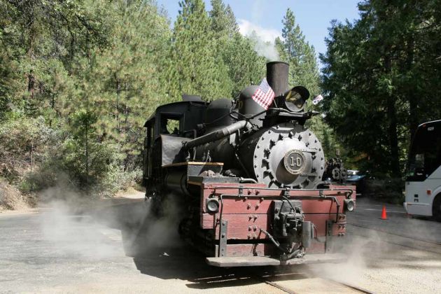 Shay Schmalspur-Dampflok No. 10 - Yosemite Mountain Sugar Pine Railroad Shay Schmalspur-Dampflok No. 10 - Yosemite Mountain Sugar Pine Railroad