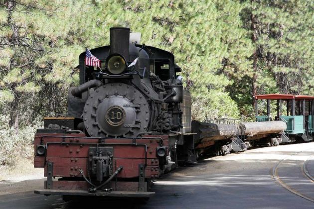 Shay Schmalspur-Dampflok No. 10 - Yosemite Mountain Sugar Pine Railroad Shay Schmalspur-Dampflok No. 10 - Yosemite Mountain Sugar Pine Railroad