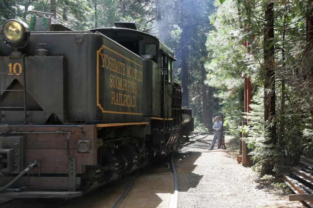 Shay Schmalspur-Dampflok No. 10 - Yosemite Mountain Sugar Pine Railroad Shay Schmalspur-Dampflok No. 10 - Yosemite Mountain Sugar Pine Railroad