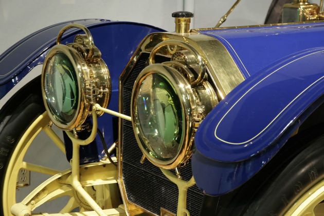 Oldsmobile Limited Touring Seven Passenger, Baujahr 1910 - 11.586 ccm Reihensechszylinder-Motor, 60 PS Oldsmobile Limited Touring Seven Passenger, Baujahr 1910 - 11.586 ccm Reihensechszylinder-Motor, 60 PS