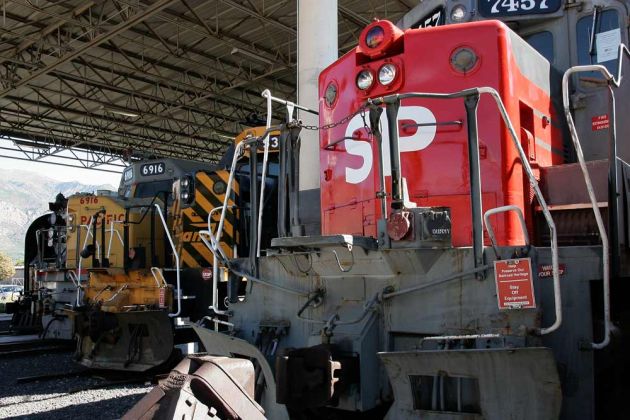 Southern Pacific Diesel Lokomotive SD-45 - Utah State Railroad Museum Southern Pacific Diesel Lokomotive SD-45 - Utah State Railroad Museum