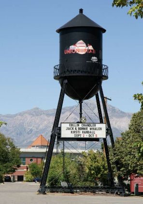Historischer Wasserturm - Utah State Railroad Museum Historischer Wasserturm - Utah State Railroad Museum