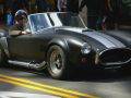 Ein AC-Shelby Cobra in voller Aktion auf der Hauptstrasse von Wellington, Neuseelands Hauptstadt 