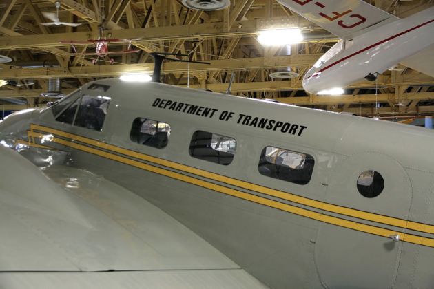 Beechcraft D 18 S Expeditor Mk. 3 NM Beechcraft D 18 S Expeditor Mk. 3 NM