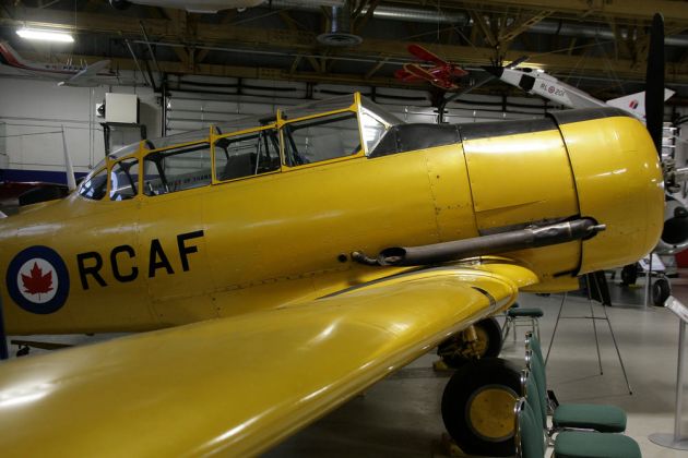 Space Museum of Calgary - North American Harvard Space Museum of Calgary - North American Harvard