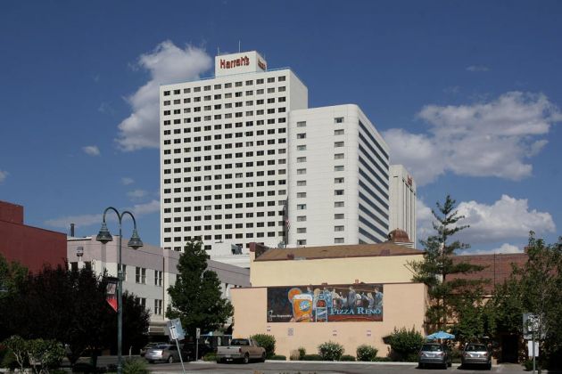 Reno, Nevada - the Biggest Little City in the World Reno, Nevada - the Biggest Little City in the World