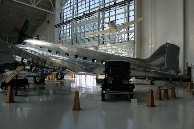 Die zweitälteste noch vorhandene Douglas DC-3 Die zweitälteste noch vorhandene Douglas DC-3