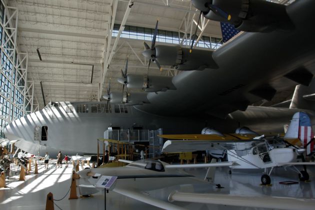 Hughes H-4 Hercules - Spruce Goose Hughes H-4 Hercules - Spruce Goose
