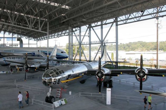 Boeing B-29 Superfortress Boeing B-29 Superfortress