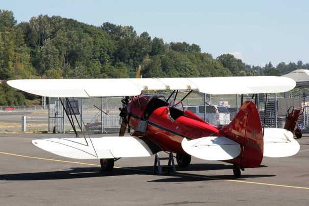Waco UPF 7 - Baujahr 1940, Rundflug-Maschine auf dem Boeing Field Waco UPF 7 - Baujahr 1940, Rundflug-Maschine auf dem Boeing Field
