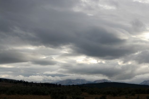 Yellowstone National Park - das Blacktail Deer Plateau und der Mount Everts Yellowstone National Park - das Blacktail Deer Plateau und der Mount Everts