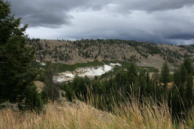 Yellowstone National Park - the Grand Canyon of the Yellowstone Yellowstone National Park - the Grand Canyon of the Yellowstone
