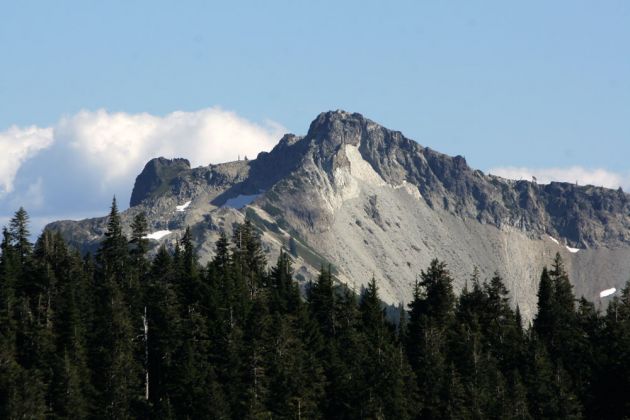 Tatoosh Range - Mount Rainier National Park Tatoosh Range - Mount Rainier National Park