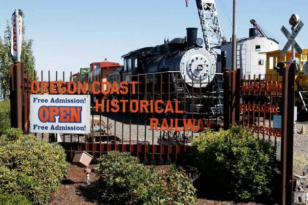 Oregon Coast Historical Railway Museum - das historische Eisenbahnmuseum in Coos Bay. Oregon Coast Historical Railway Museum - das historische Eisenbahnmuseum in Coos Bay.