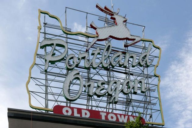 Eingang zur Portland Old Town Eingang zur Portland Old Town