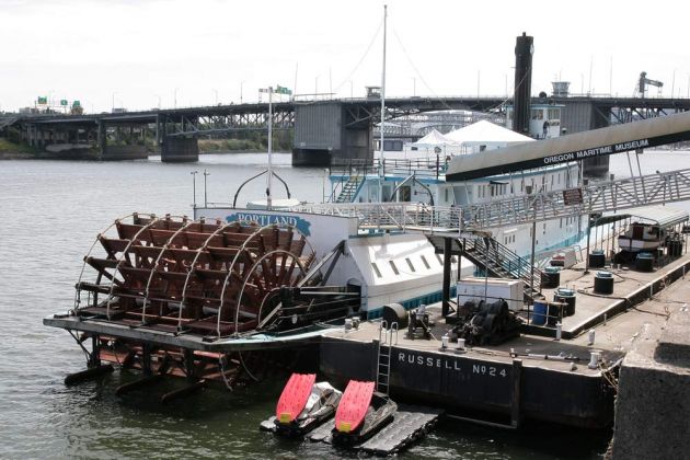 Dampfschlepper Portland - Maritime Museum, Portland Riverside, Oregon Dampfschlepper Portland - Maritime Museum, Portland Riverside, Oregon